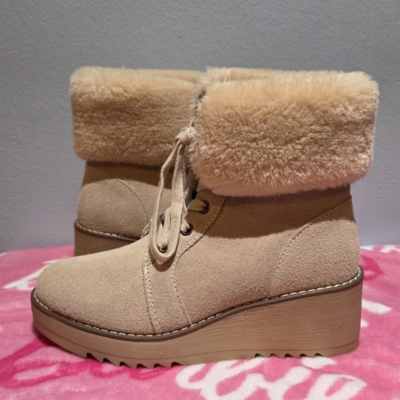 Style & Co Women's Iggyy Lace-Up Wedge Boots, Size 6M - Picture 5 of 9